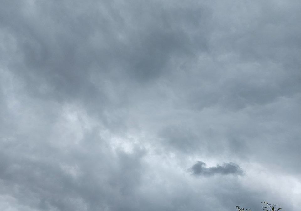 Grosser Energie Einfall